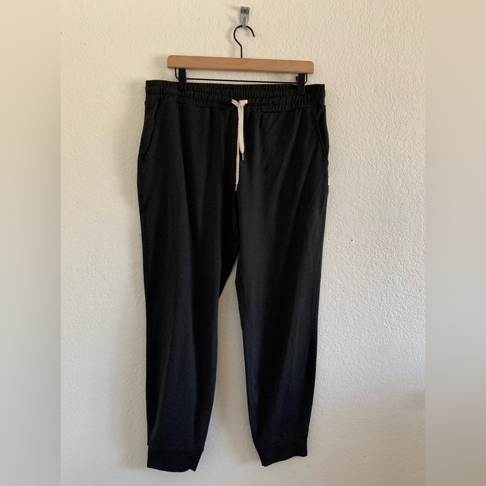 Vuori Black Heather Performance Joggers